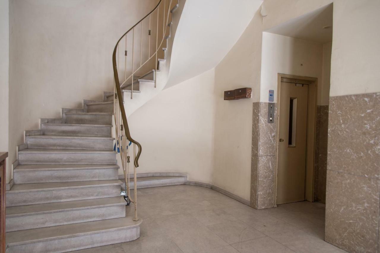 Darsiss 2 - Museum Apartment Athens Exterior photo